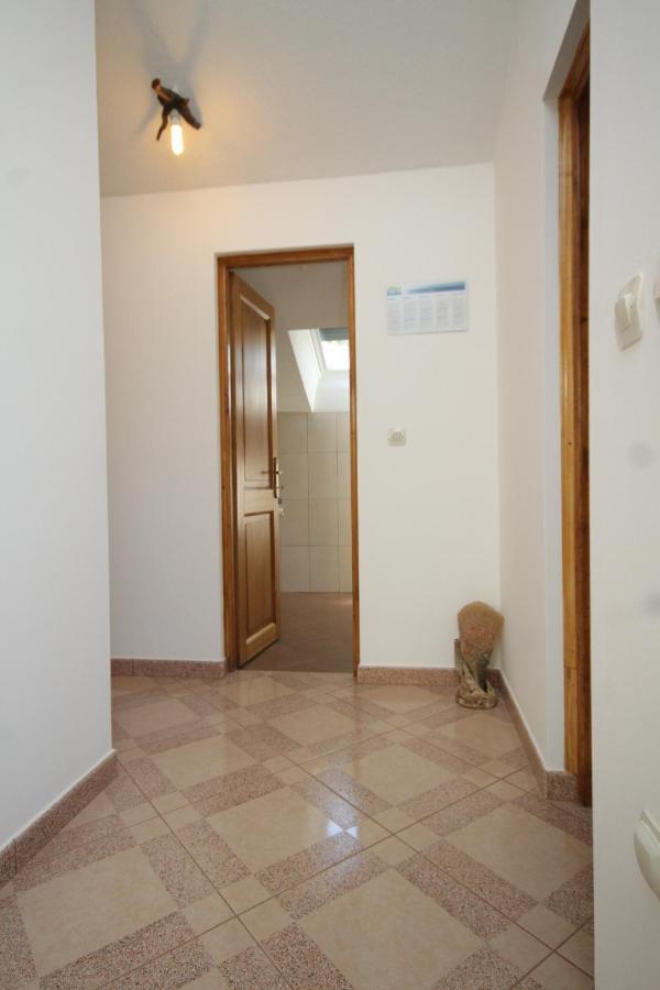 Seaside Secluded Apartments Cove Karkavac - Scedro, Hvar - 8801 耶尔萨 外观 照片